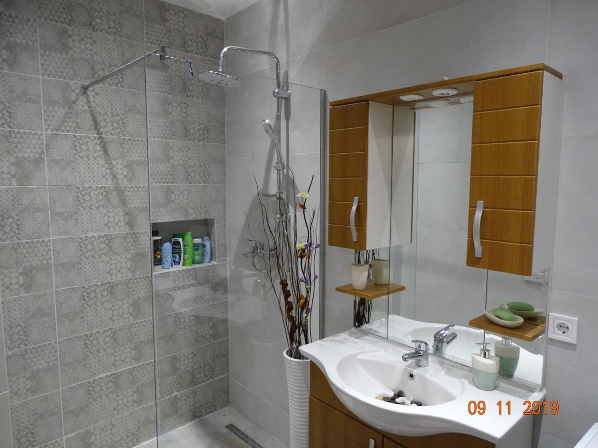 Ora-Prn,Cosy Apartment In The City Center Pristina Exterior photo