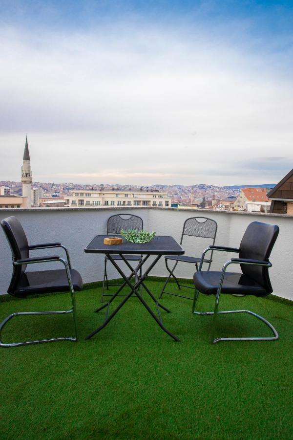 Ora-Prn,Cosy Apartment In The City Center Pristina Exterior photo